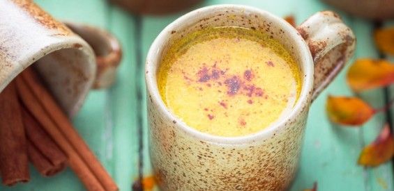 Golden Milk: dé sensatie uit de Ayurveda (en zo maak je het zelf)