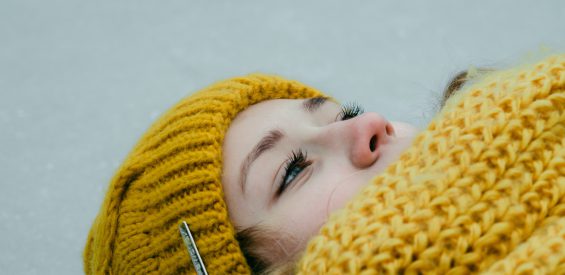 Grieperig of verkouden? Met déze 7 voedingsmiddelen herstel je sneller