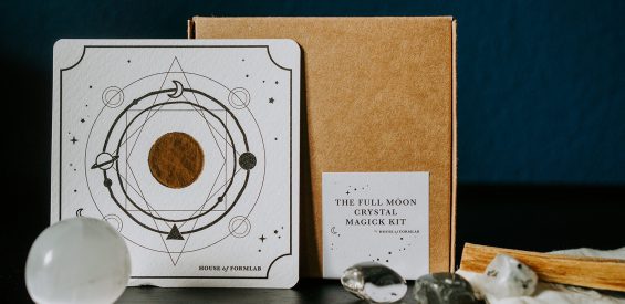 Verlopen – WIN: Full Moon Crystal Magic Kit van The House of Formlab t.w.v. €24,99