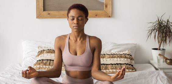 Meditatie: zo helpt het bij het herstellen (én voorkomen) van een burn-out