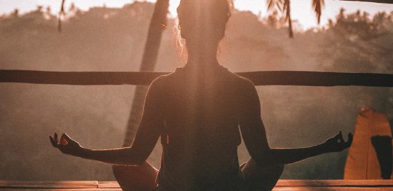 Yoga filosofie: zo leef je als een yogi naast de mat