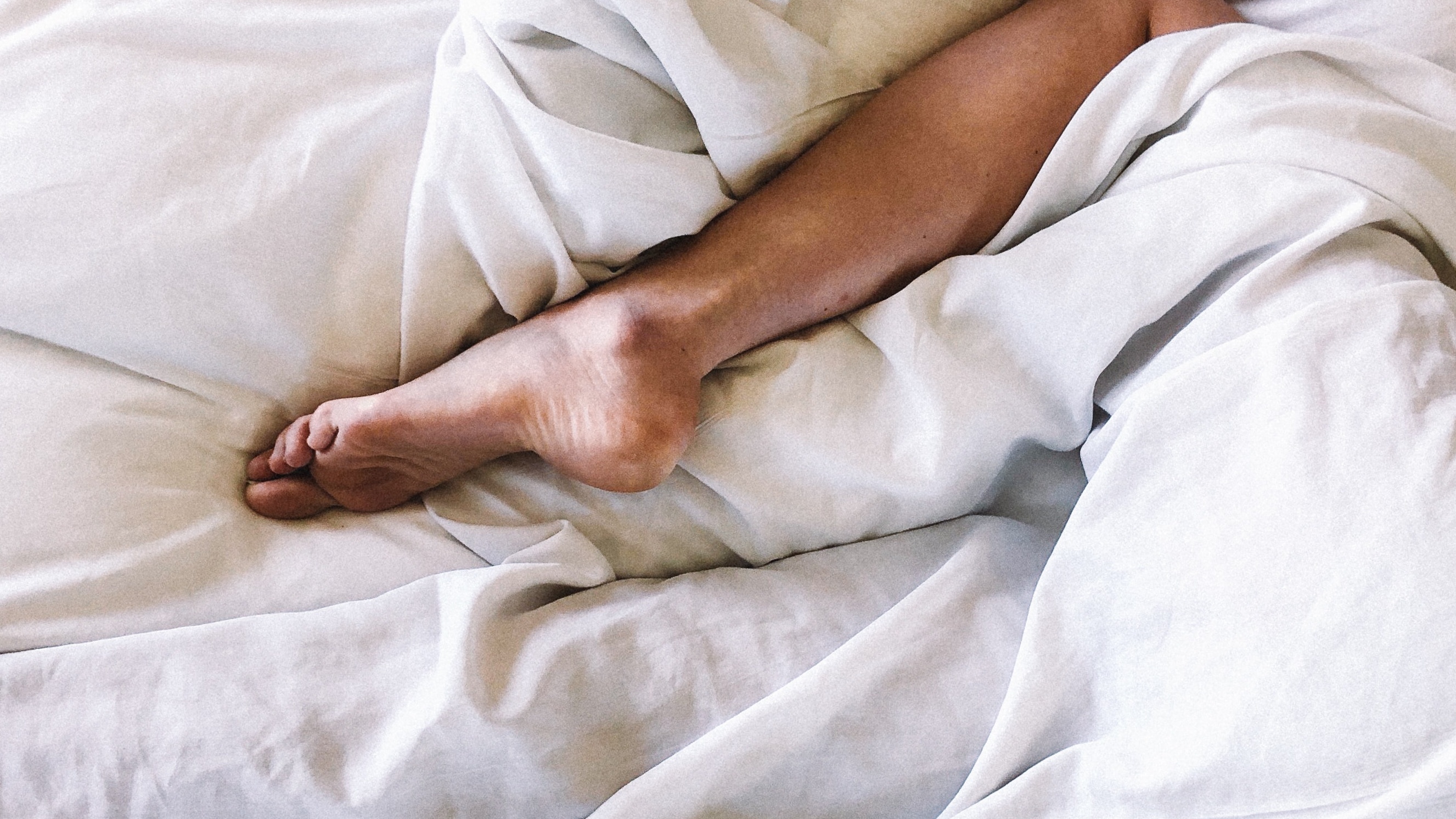Catena diep metgezel Koude voeten in bed: zó krijg je ze lekker warm - Holistik