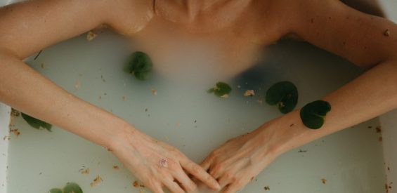 Warm bad: zo boost water het gelukshormoon serotonine