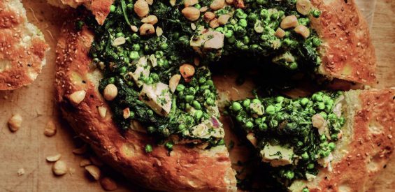 Snel Arabisch recept: gevuld Turks brood met feta en spinazie