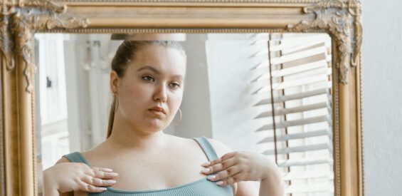 Overprikkeld zenuwstelsel: dit is de link met eetproblemen en overgewicht
