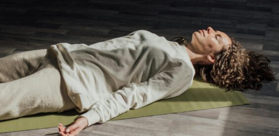 GRATIS Yoga Nidra sessie: neem afscheid van de winter en verwelkom de lente